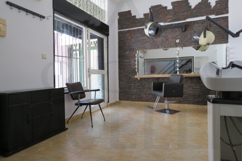 Local Comercial en Avenida Pintor Portela Nº 26 -Zona Paseo AlfonsoXIII